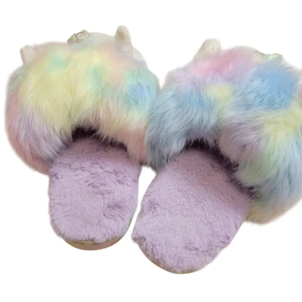 Unicorn slippers 4/5